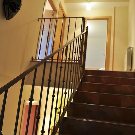 Apartamentos Rurales Romero Nohales Phòng bức ảnh